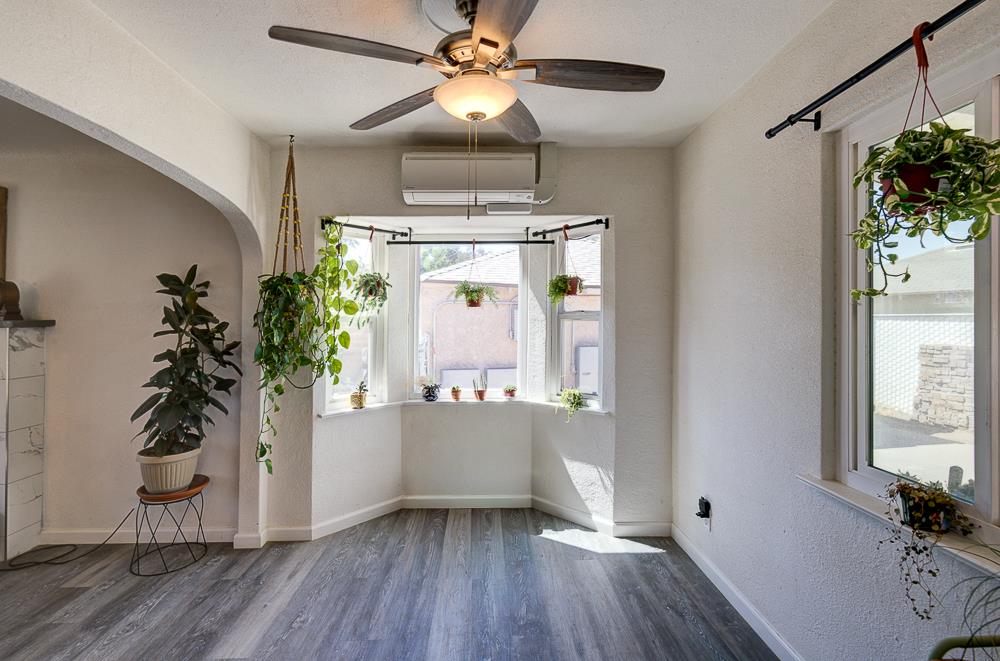 2973 E Simpson Ave, Fresno, CA 93703