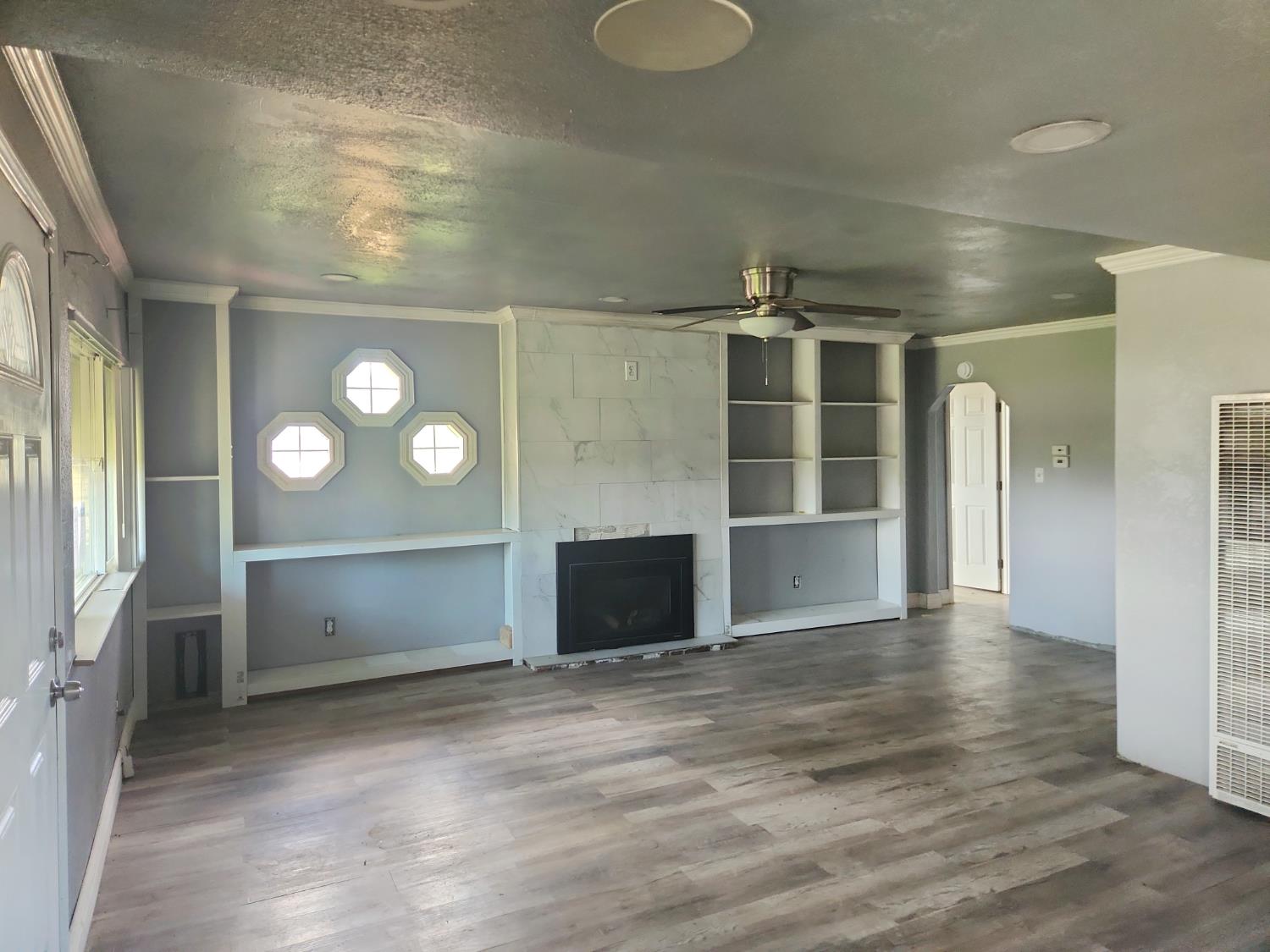 22136 Fairfax Ave, Lemoore, CA 93245