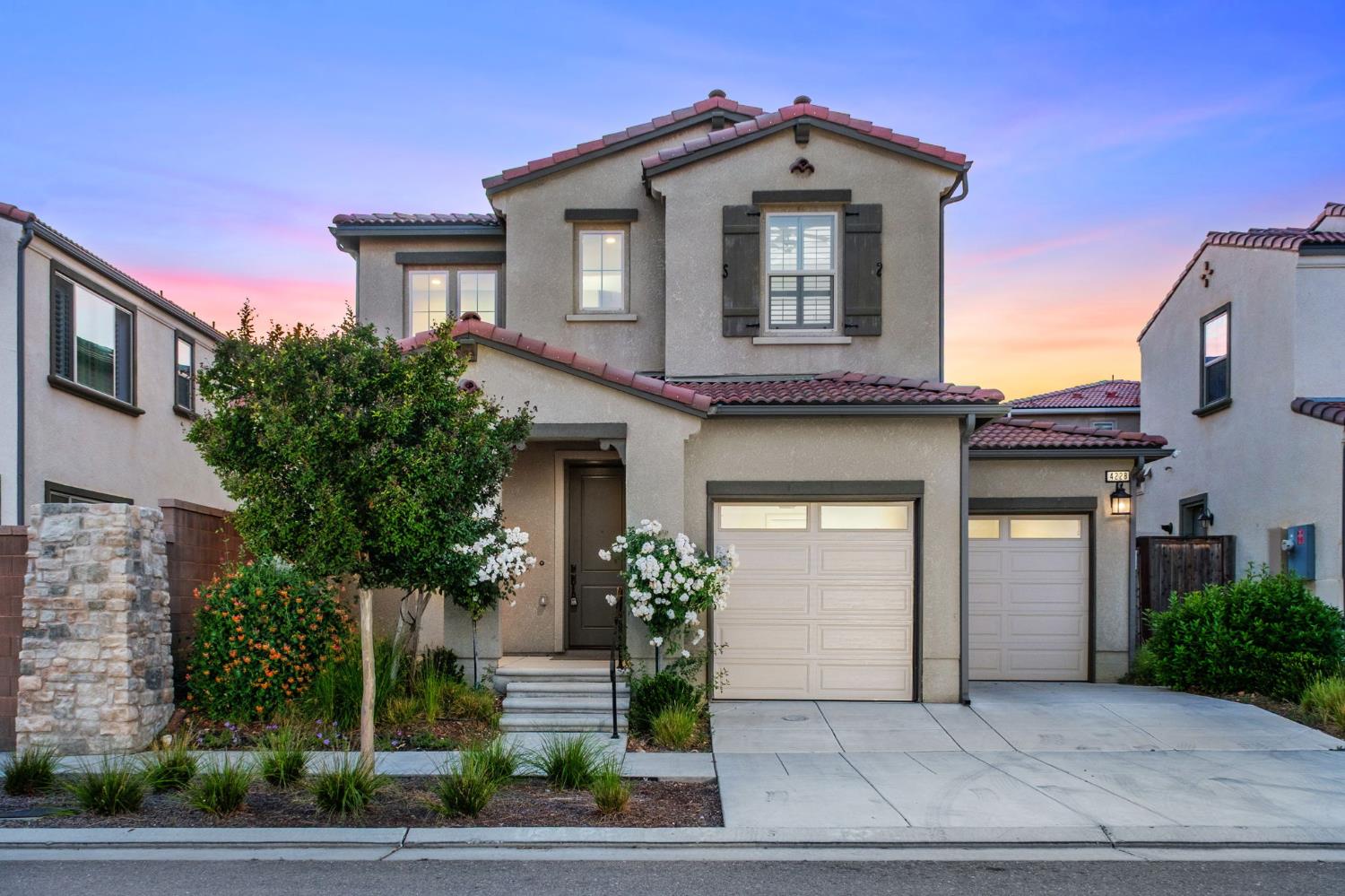 4228 Vineyard Dr, Madera, CA 93636