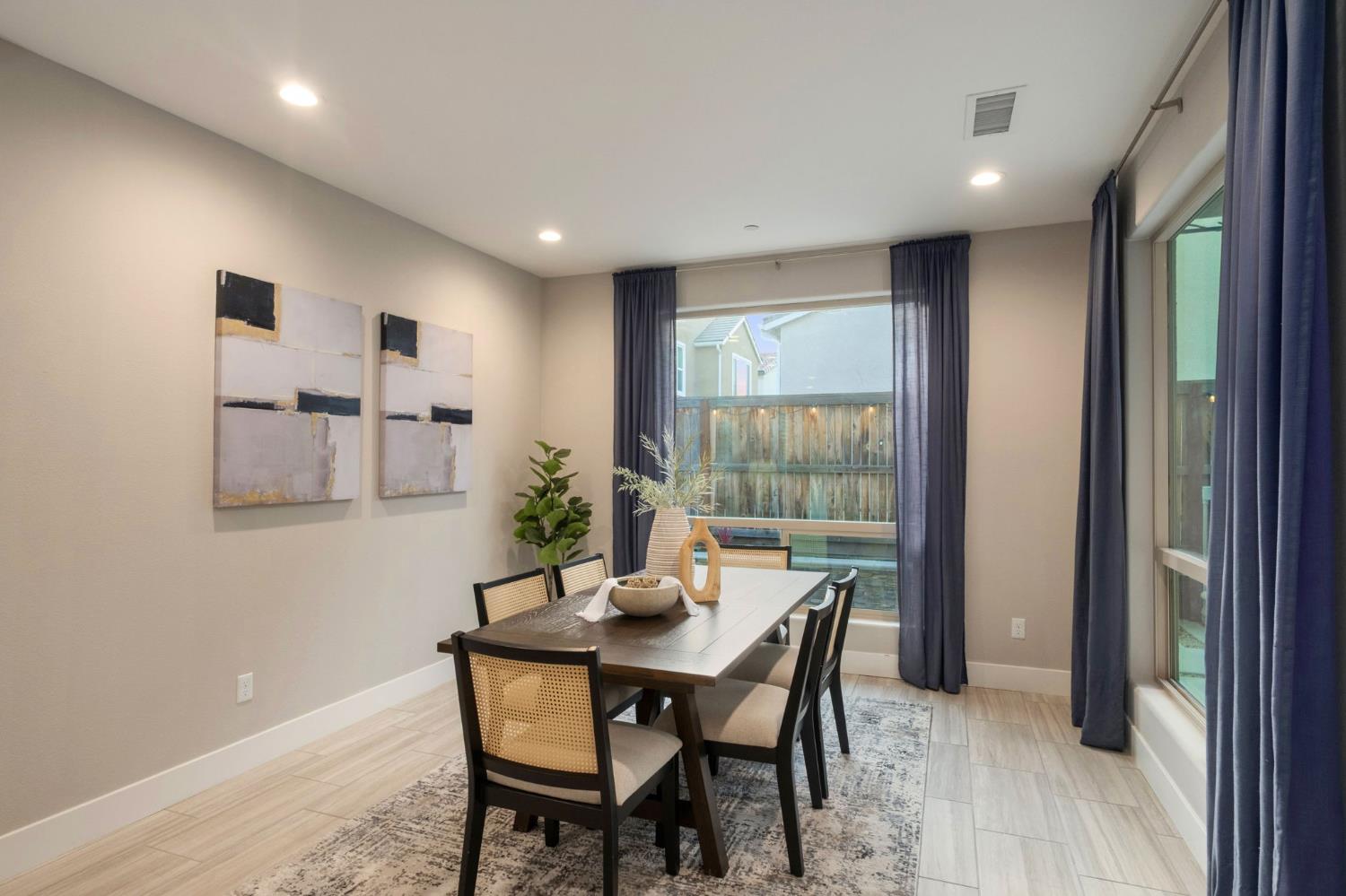 4228 Vineyard Dr, Madera, CA 93636