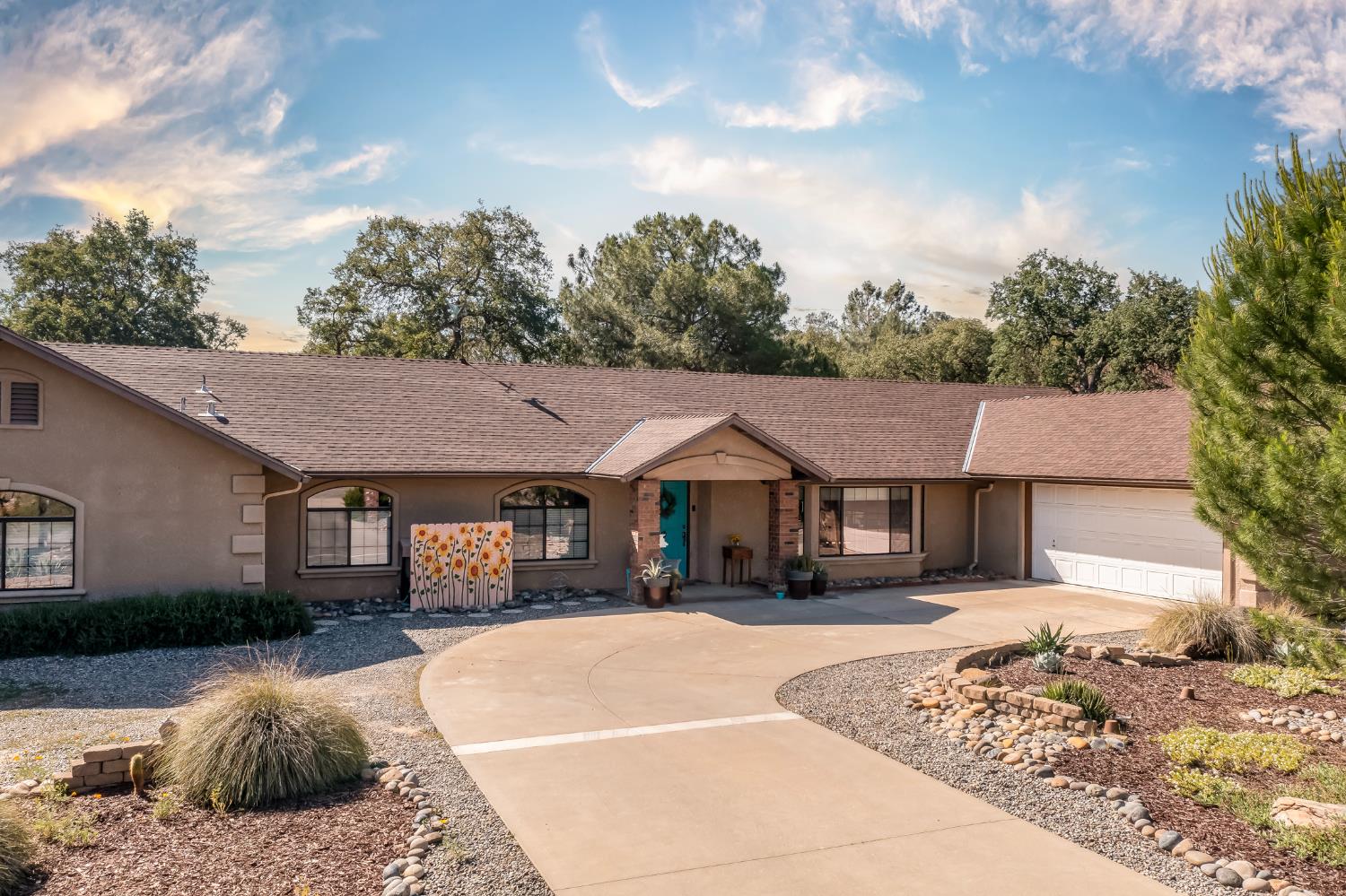 42404 John Muir Dr, Coarsegold, CA 93614