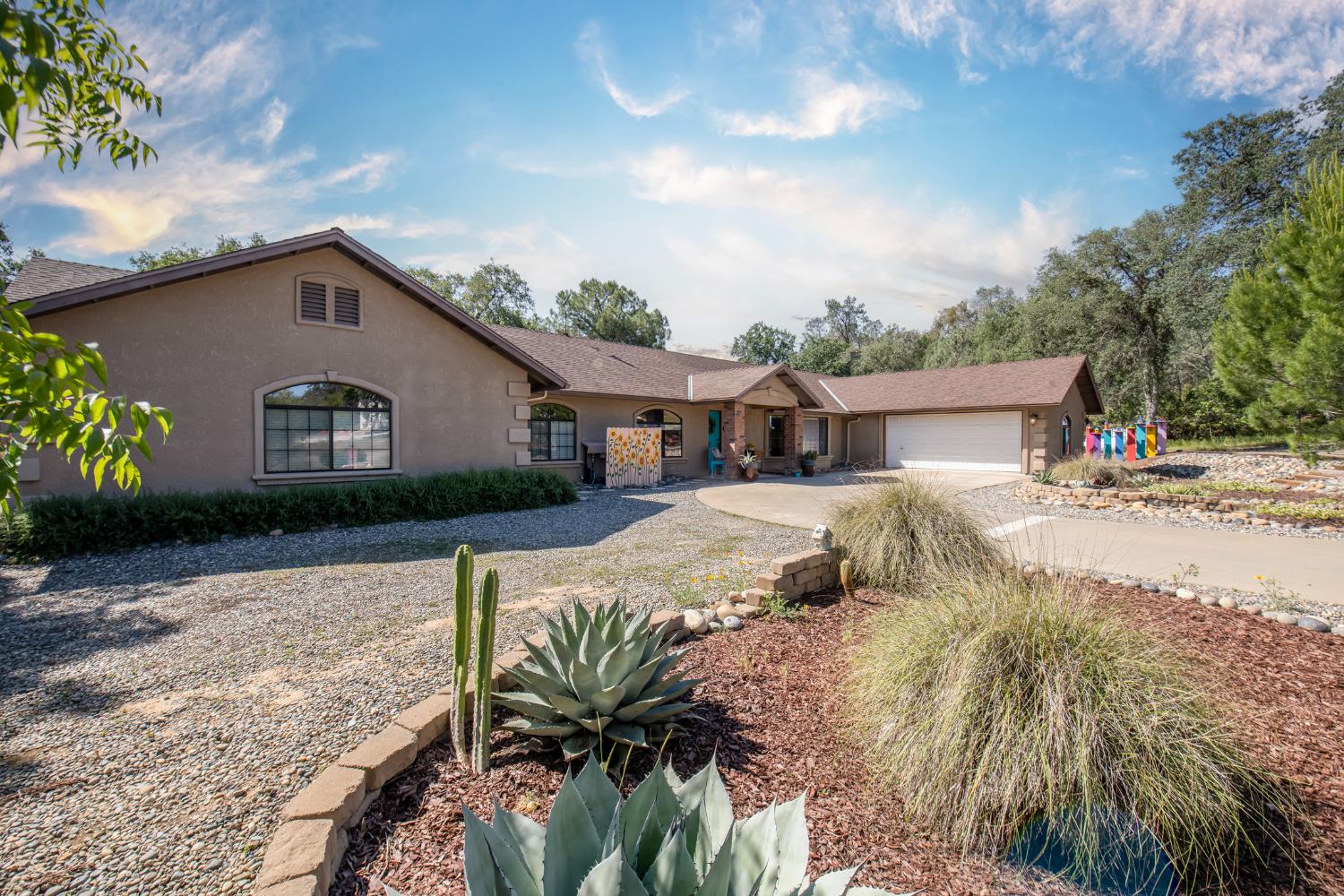 42404 John Muir Dr, Coarsegold, CA 93614