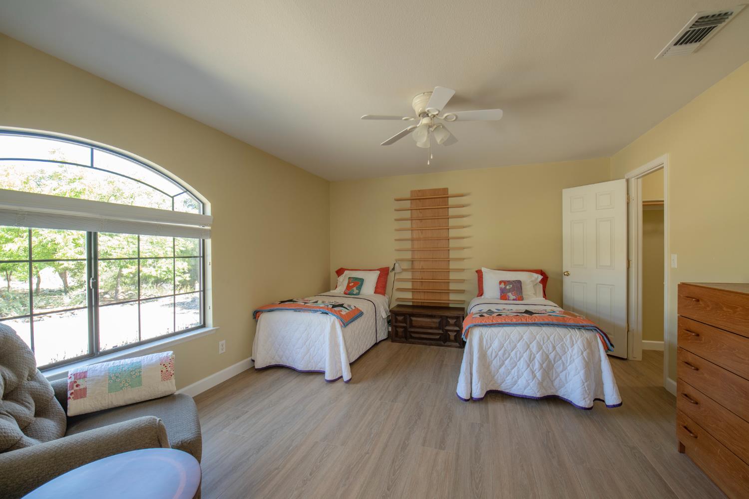42404 John Muir Dr, Coarsegold, CA 93614