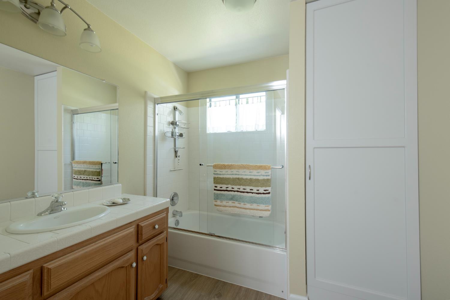 42404 John Muir Dr, Coarsegold, CA 93614