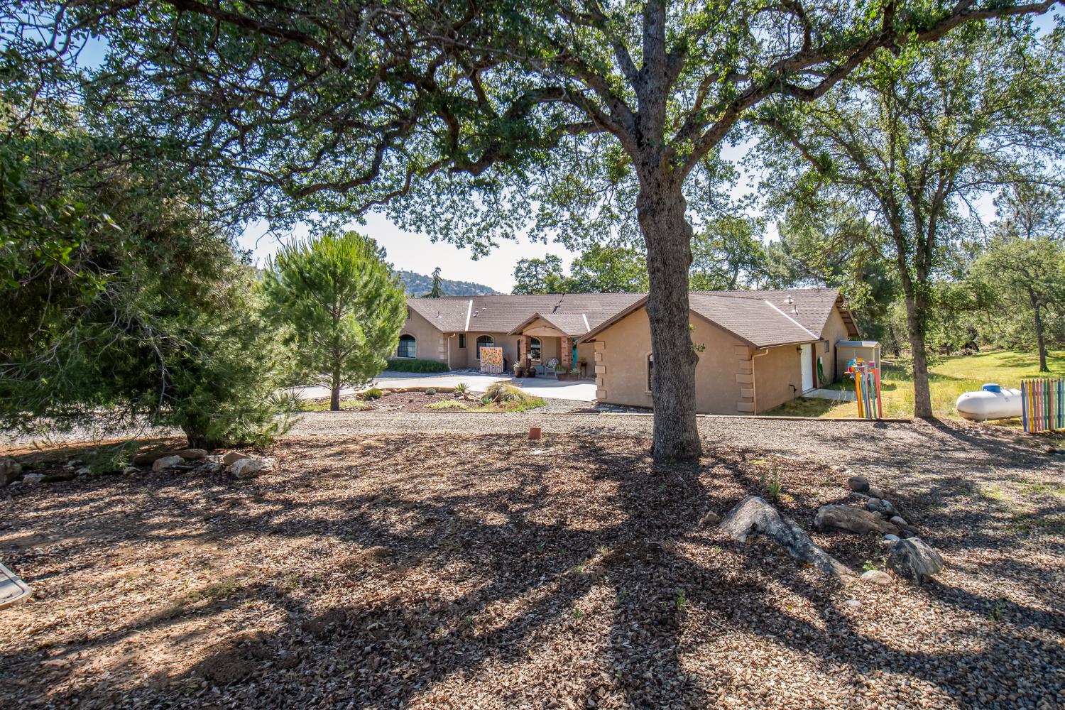42404 John Muir Dr, Coarsegold, CA 93614