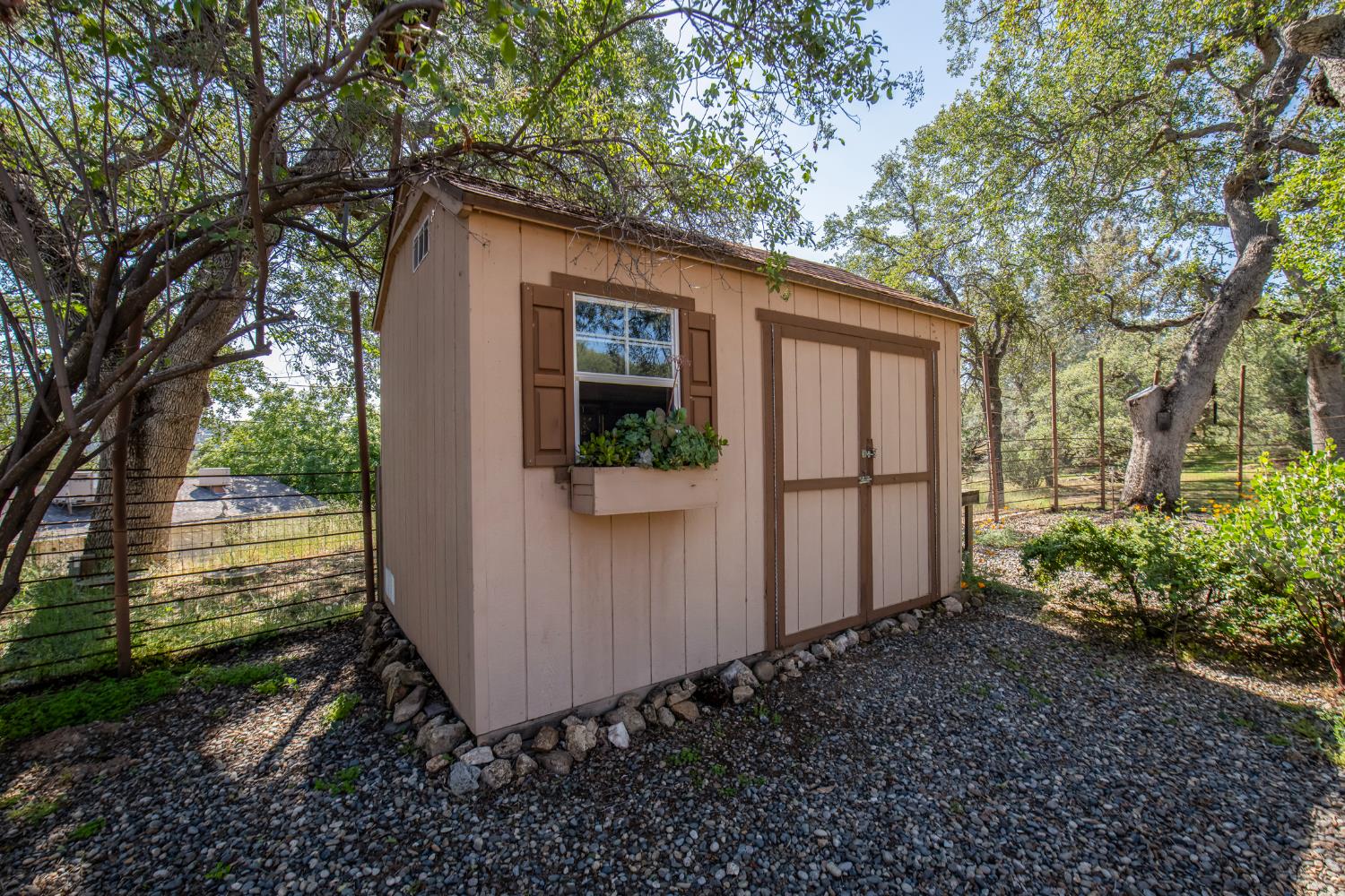 42404 John Muir Dr, Coarsegold, CA 93614