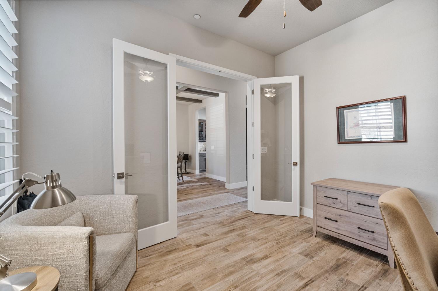 974 Ridgeline Rd W, Madera, CA 93636