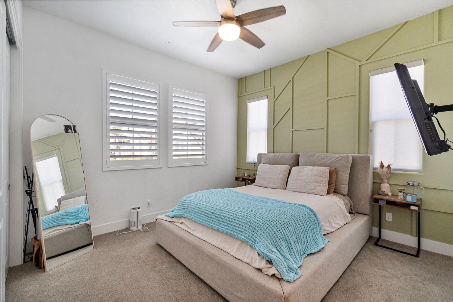 974 Ridgeline Rd W, Madera, CA 93636