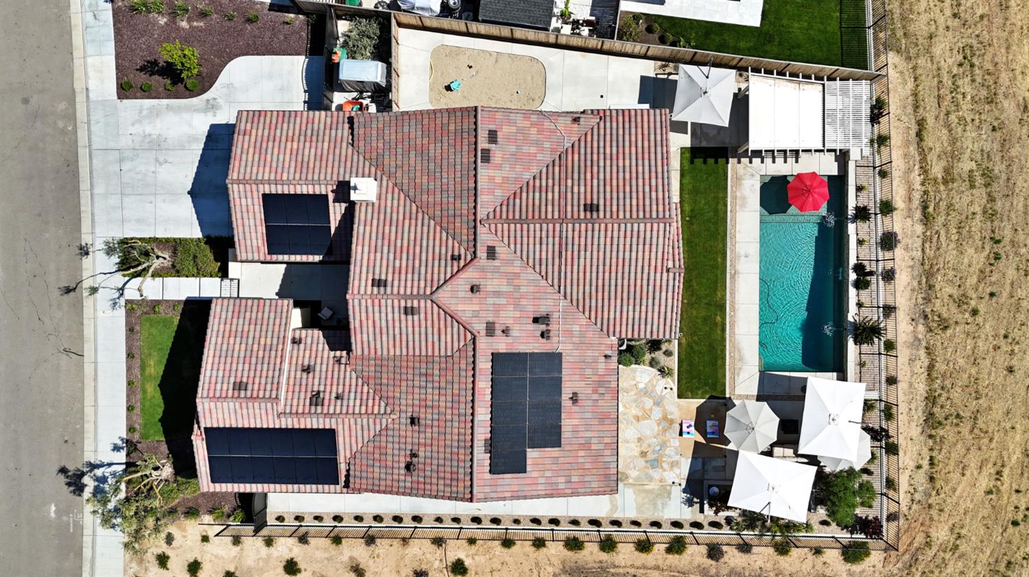 974 Ridgeline Rd W, Madera, CA 93636