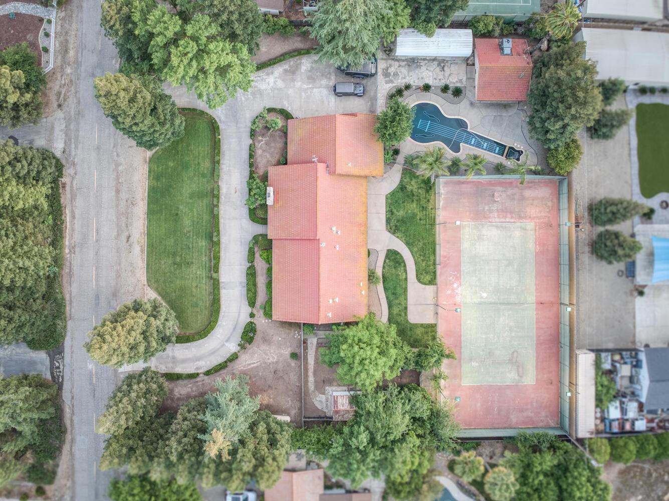 10684 Mountain View Dr, Madera, CA 93636