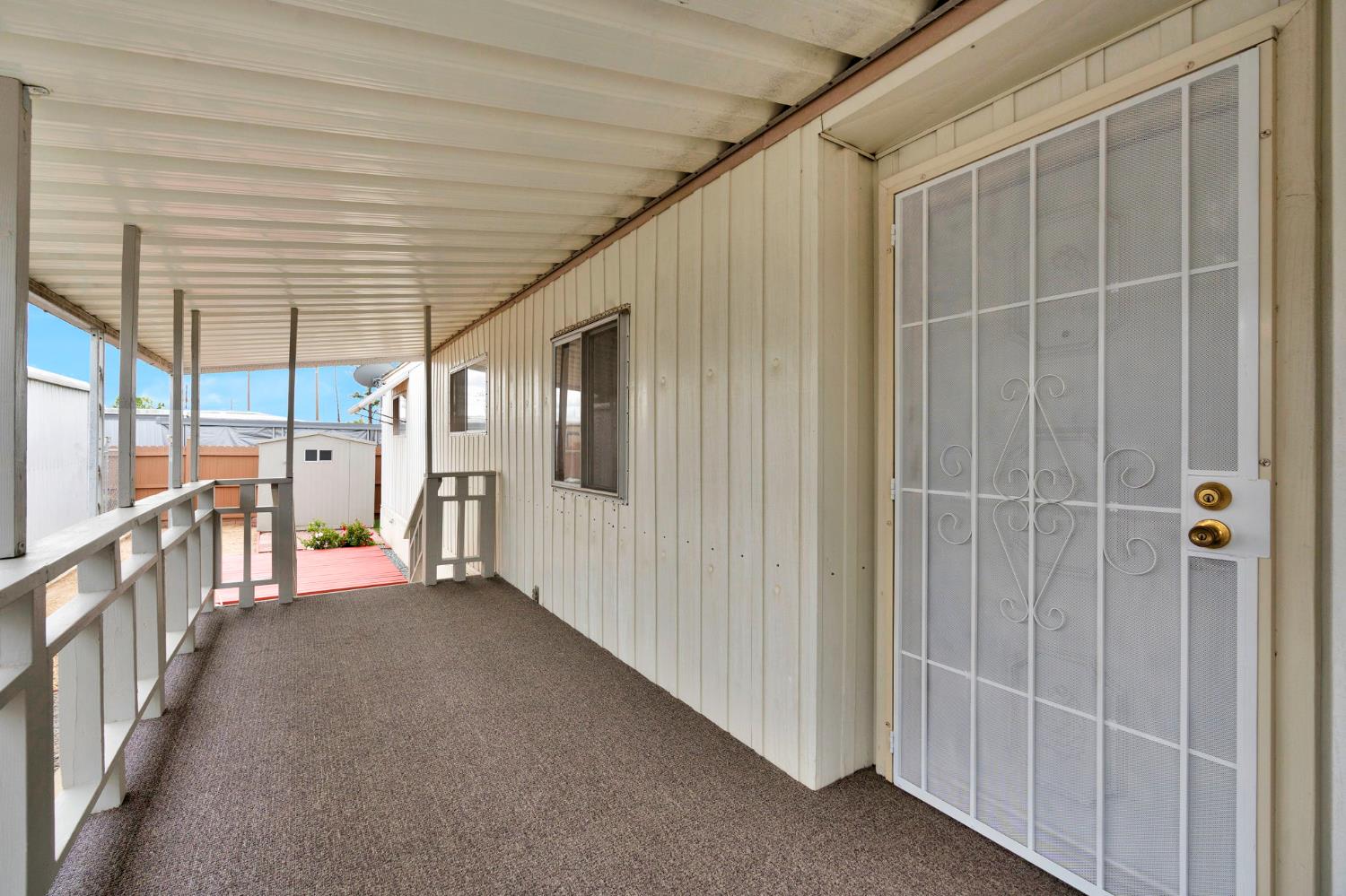 1724 Minnewawa Ave #134, Clovis, CA 93612