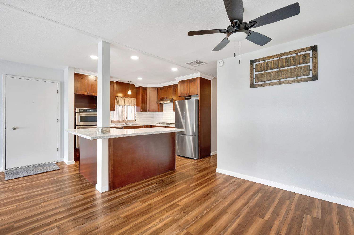 1724 Minnewawa Ave #134, Clovis, CA 93612