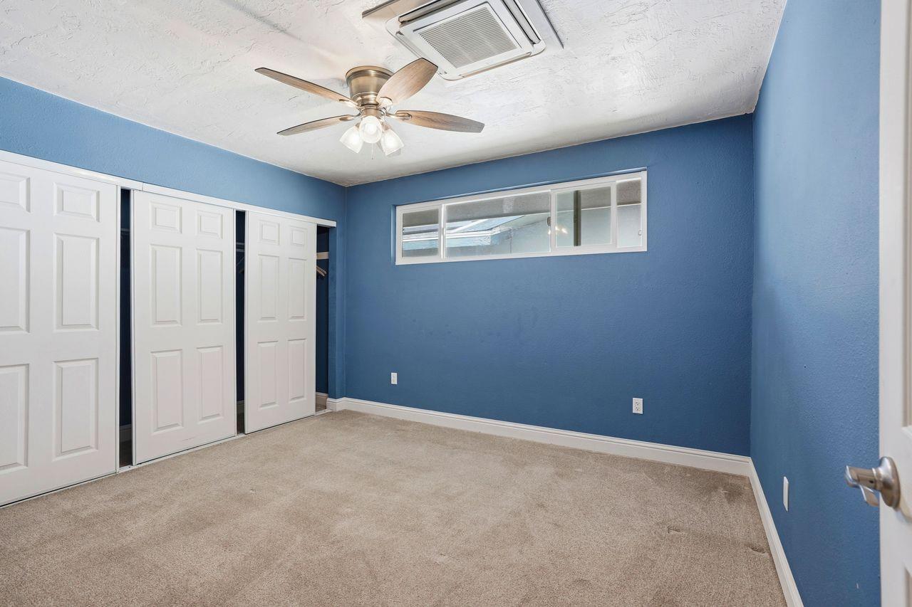 110 W Hazelwood Dr, Lemoore, CA 93245
