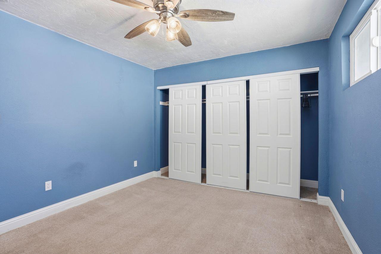 110 W Hazelwood Dr, Lemoore, CA 93245