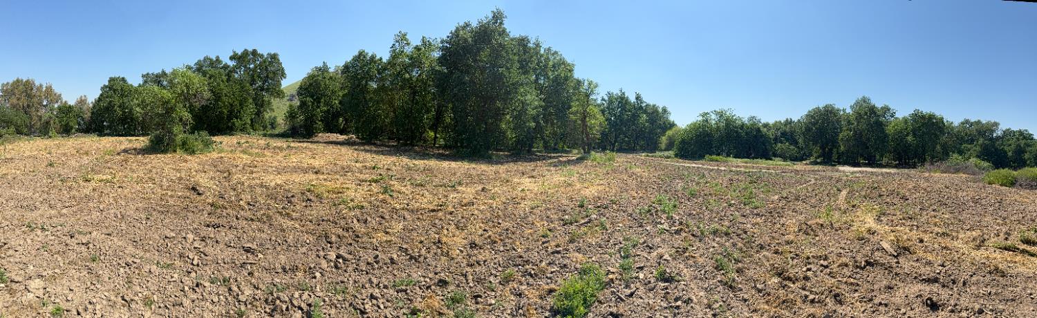 400 N Frankwood Ave, Sanger, CA 93657