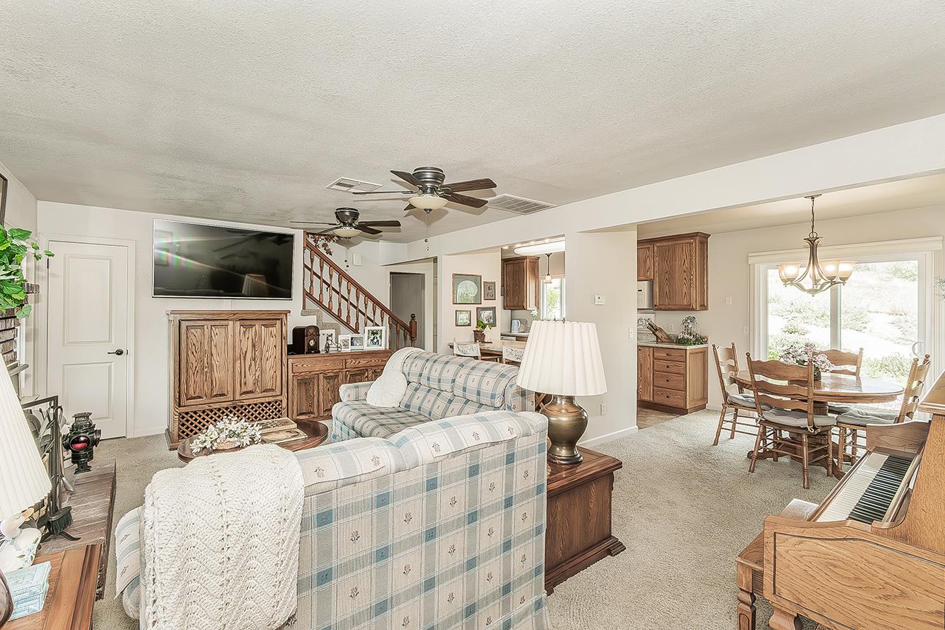 26876 Tollhouse Rd, Tollhouse, CA 93667