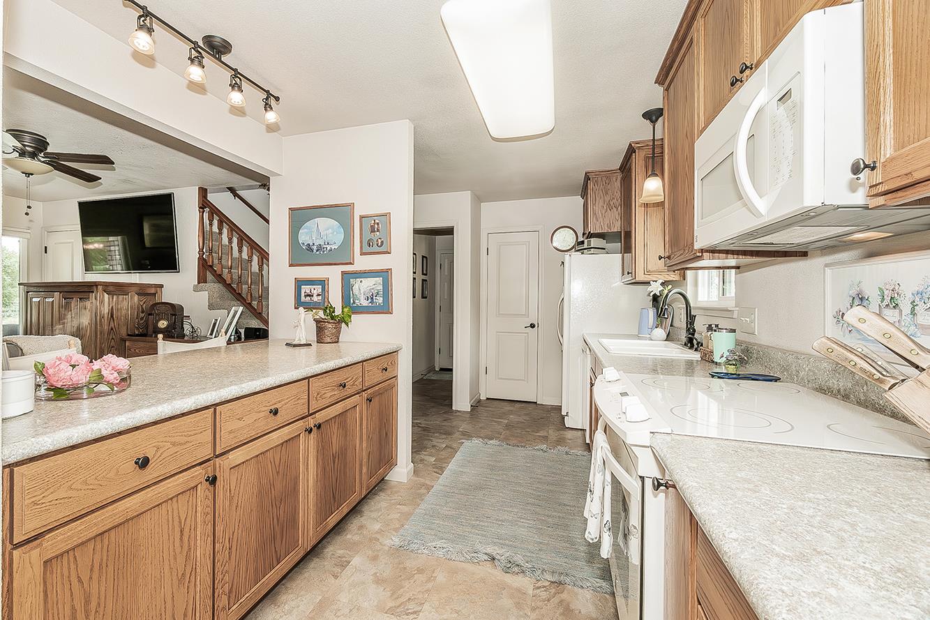 26876 Tollhouse Rd, Tollhouse, CA 93667