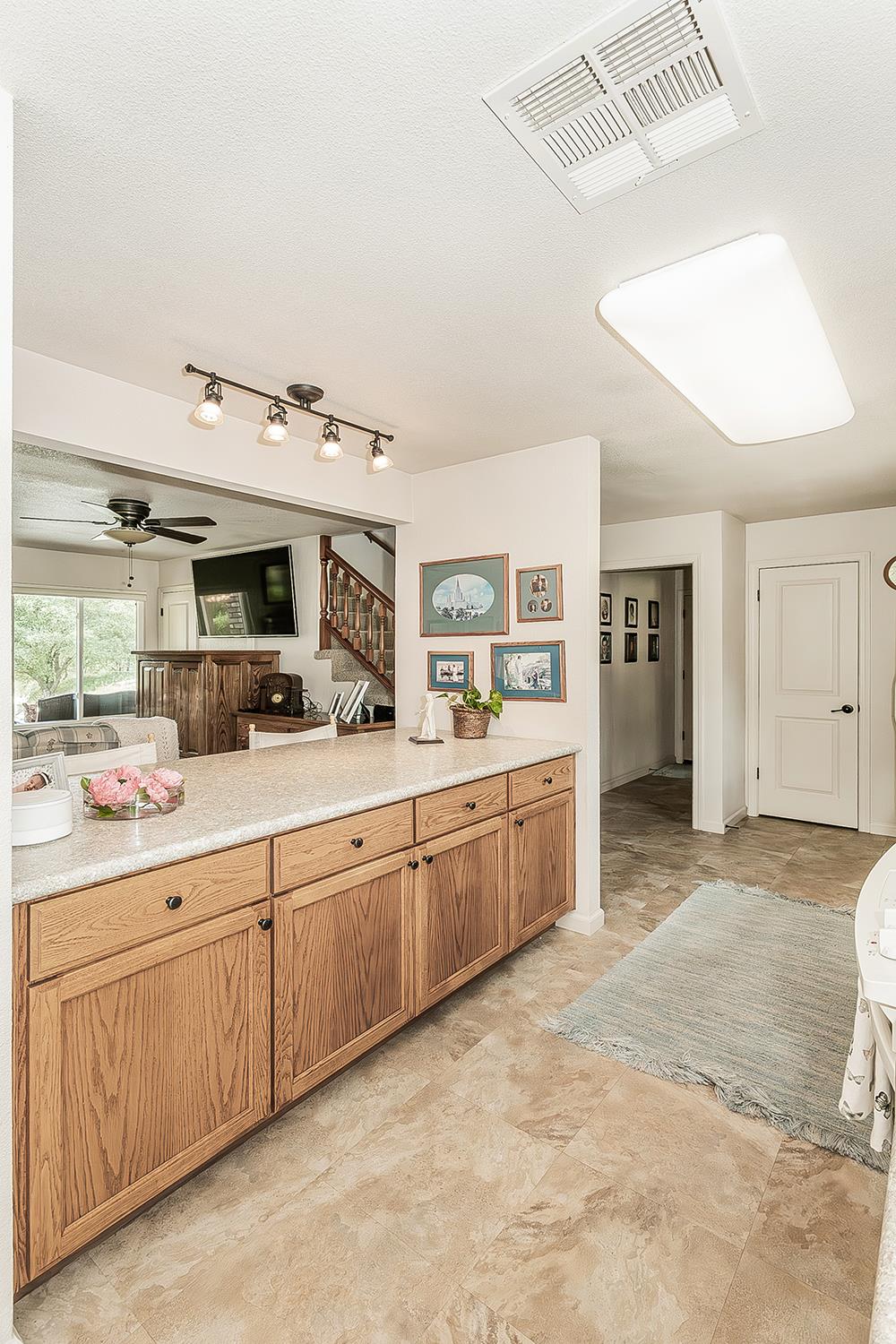 26876 Tollhouse Rd, Tollhouse, CA 93667