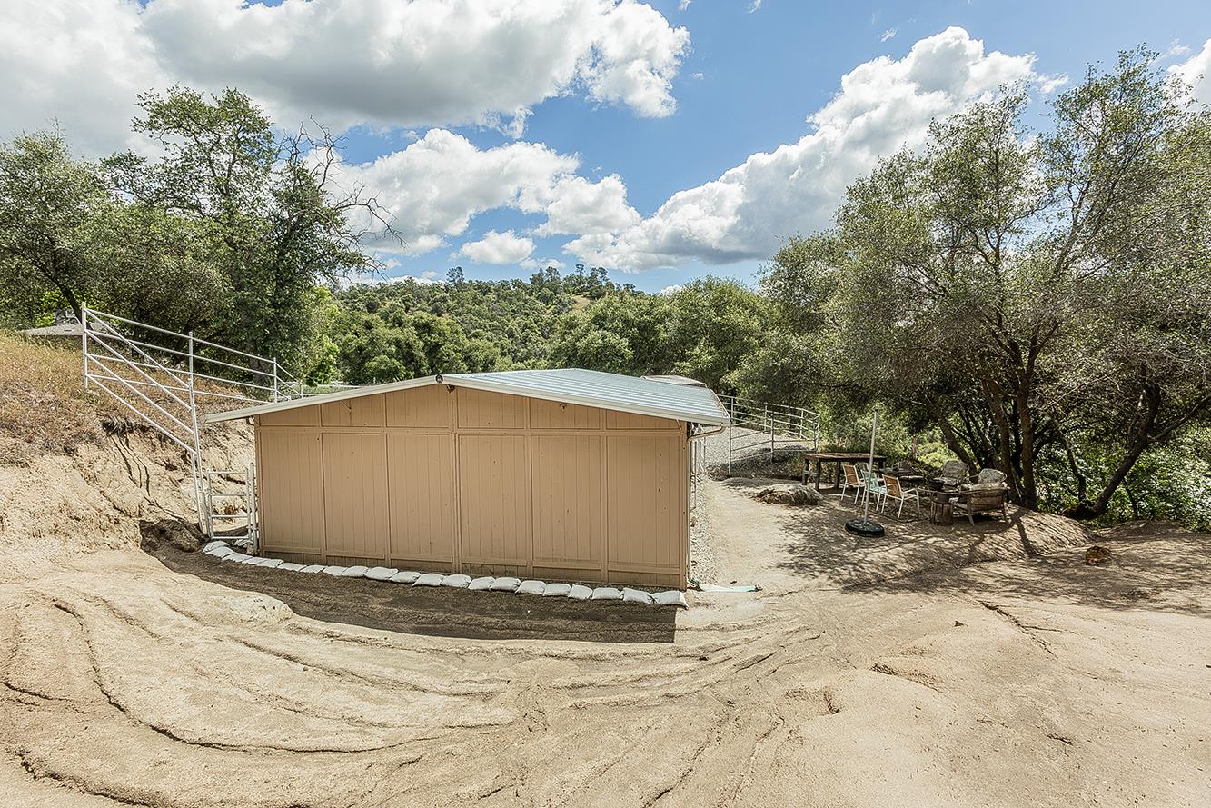26876 Tollhouse Rd, Tollhouse, CA 93667