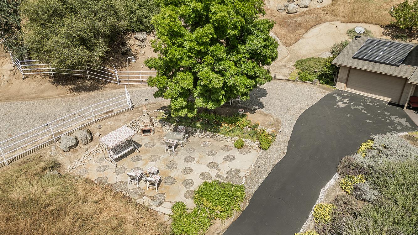 26876 Tollhouse Rd, Tollhouse, CA 93667