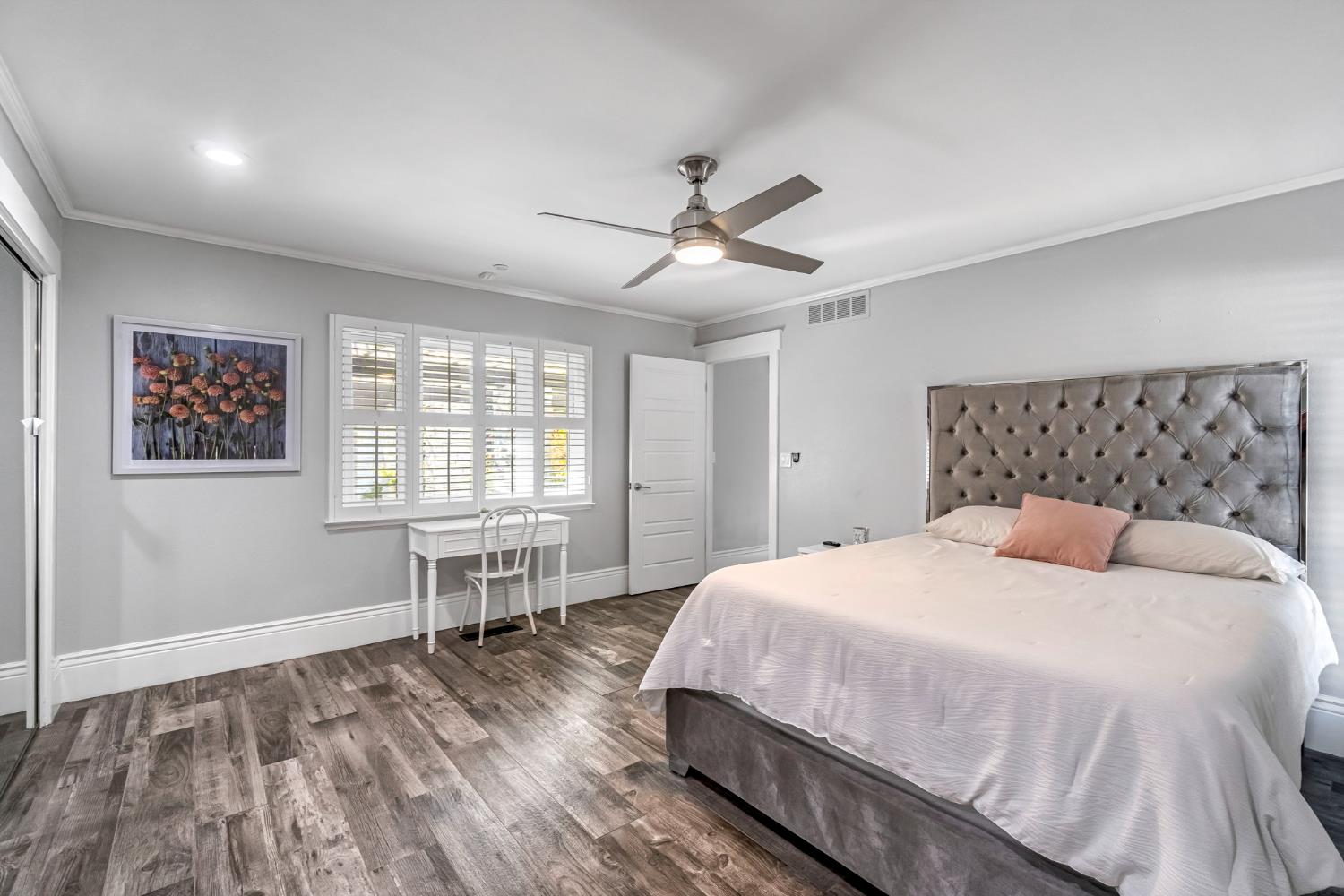 5976 E Butler Ave, Fresno, CA 93727