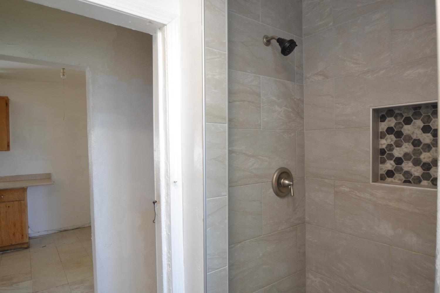 188 Justine Ave, Reedley, CA 93654