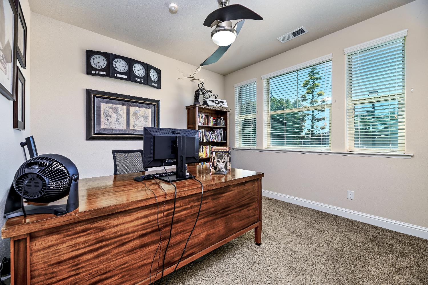 2409 S Bundy Dr, Fresno, CA 93727