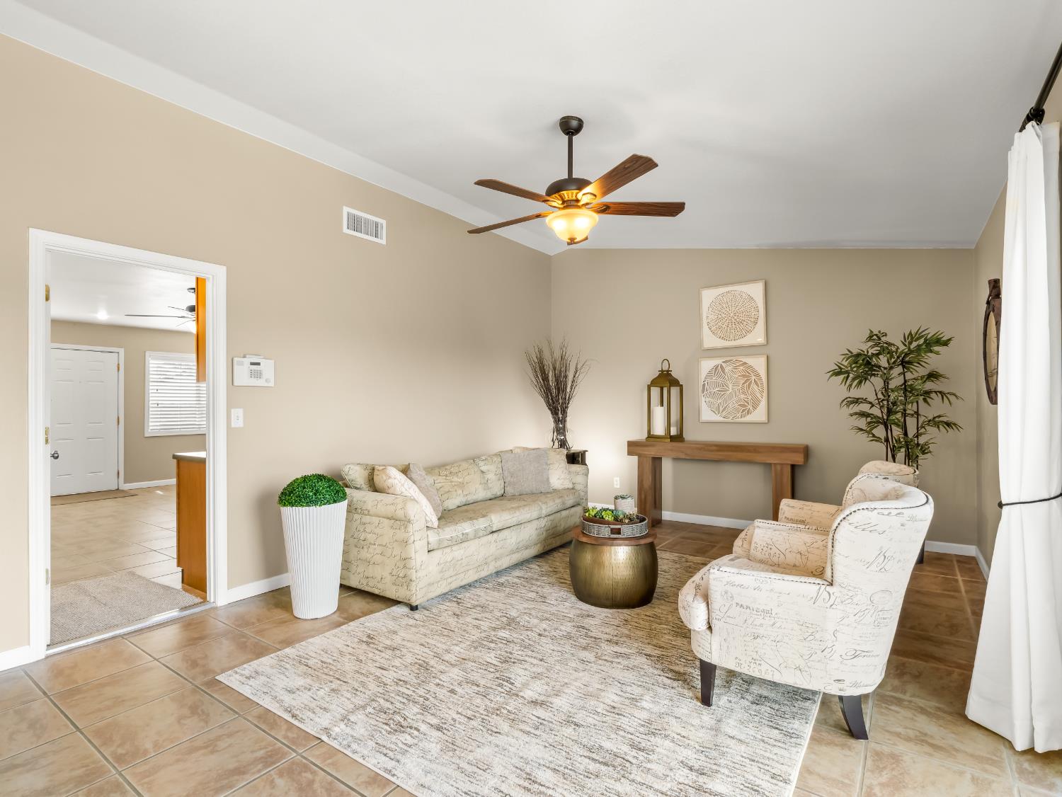 35297 Avenue 12 1/2, Madera, CA 93636