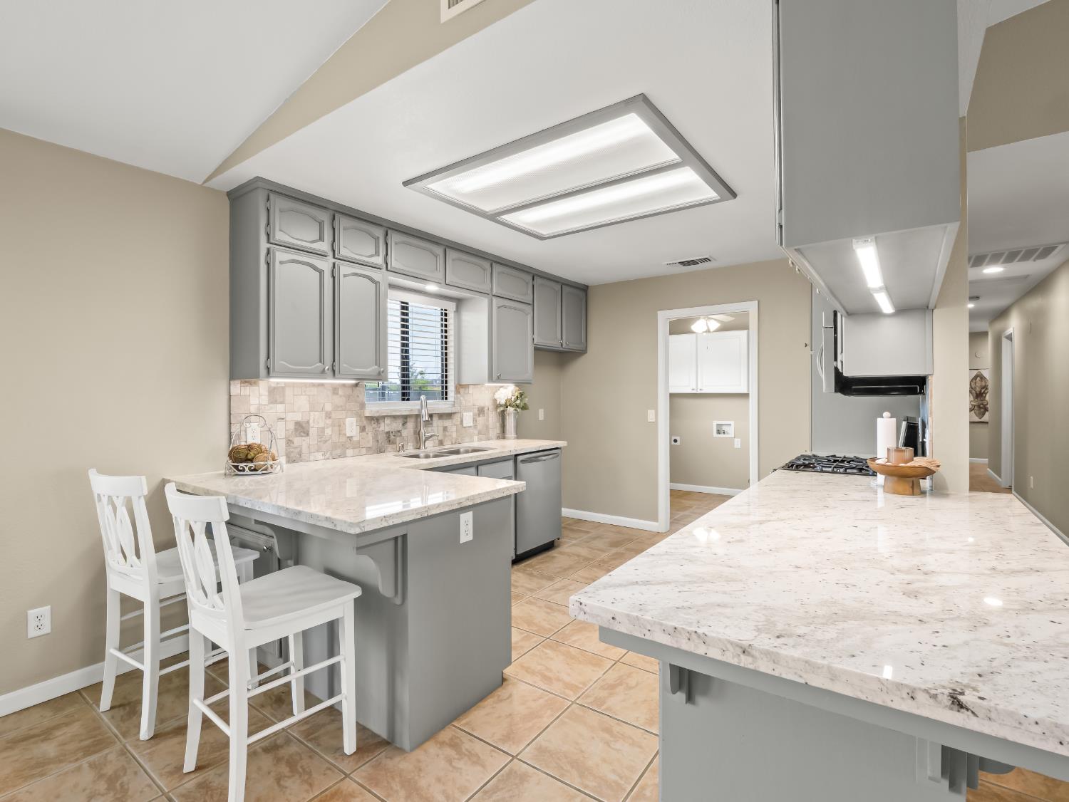 35297 Avenue 12 1/2, Madera, CA 93636