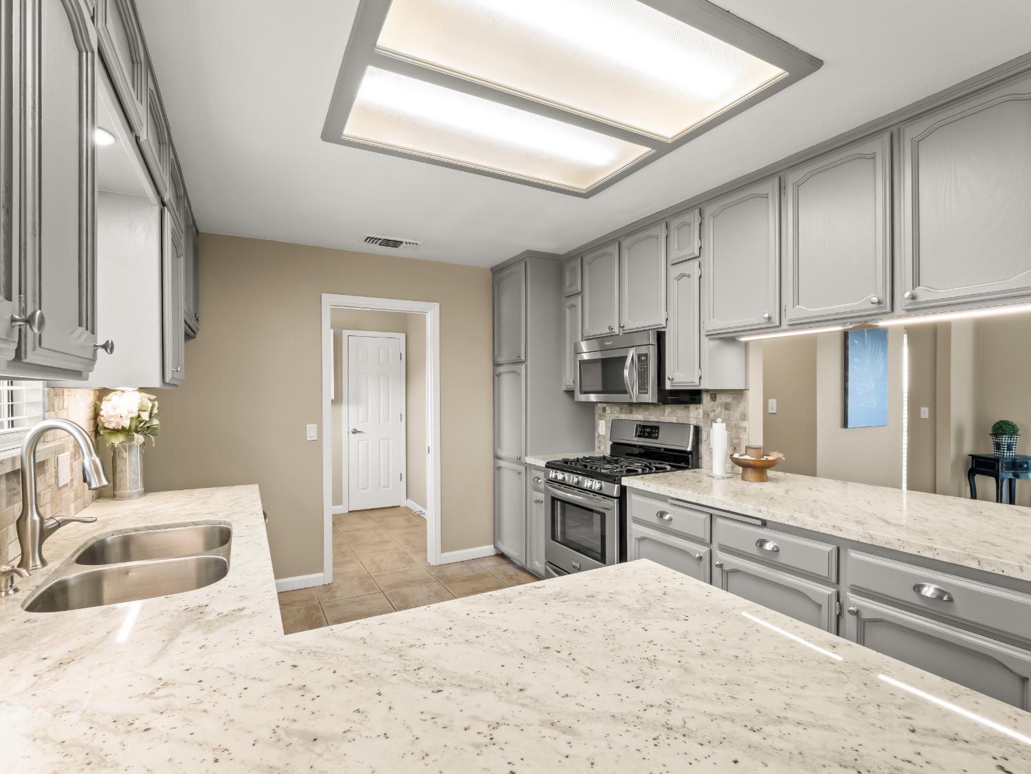 35297 Avenue 12 1/2, Madera, CA 93636