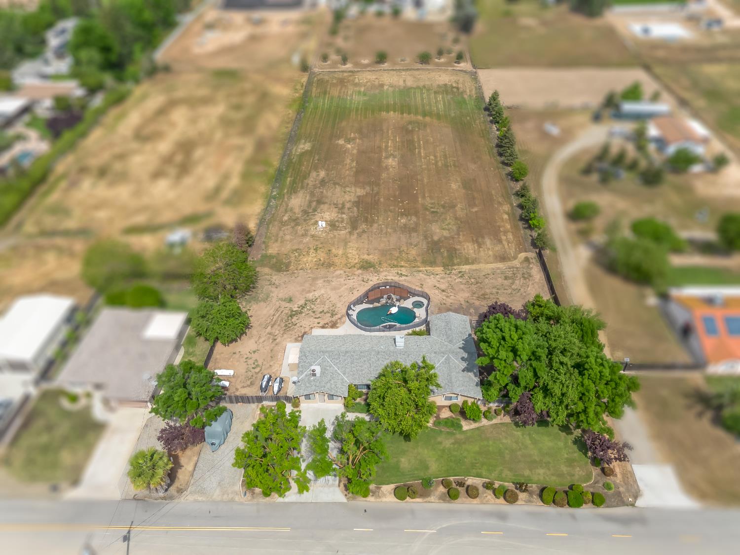 35297 Avenue 12 1/2, Madera, CA 93636