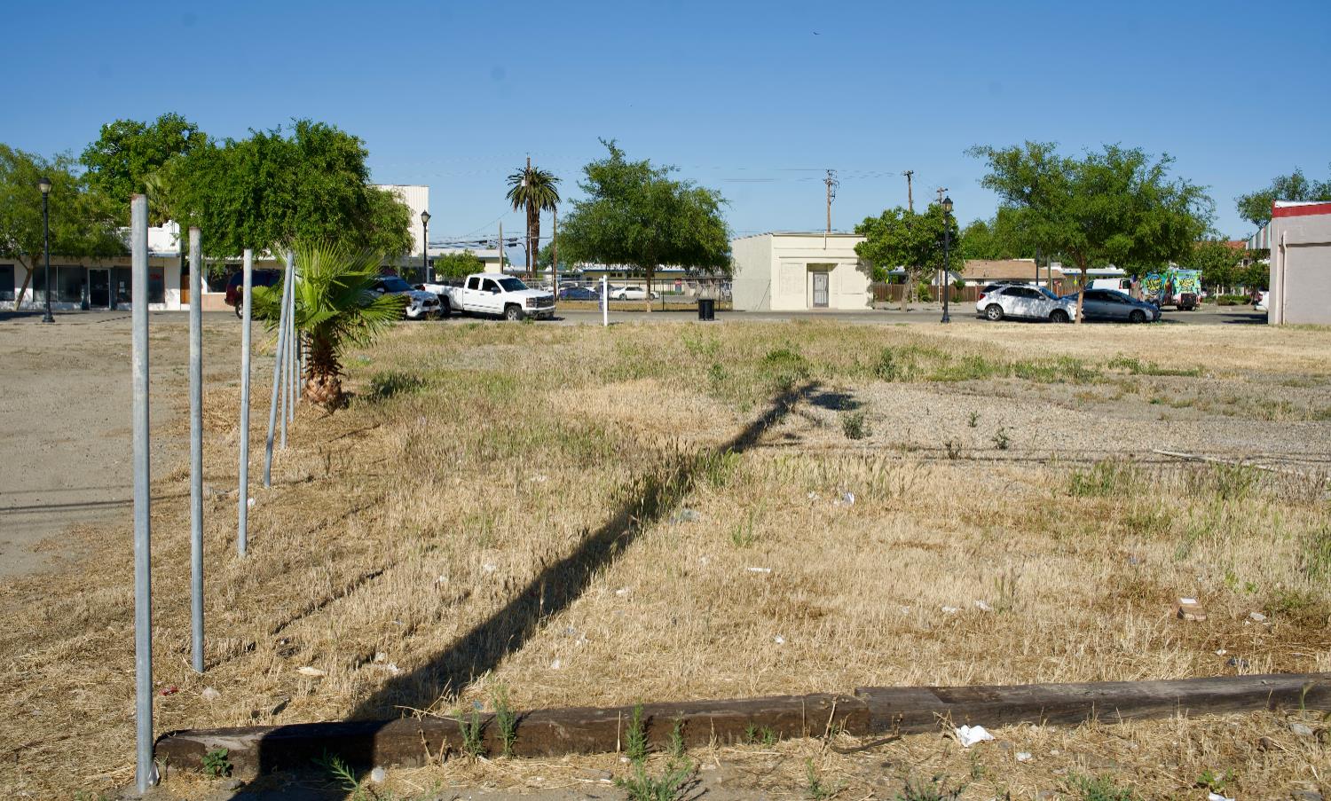 1148 O St, Firebaugh, CA 93622