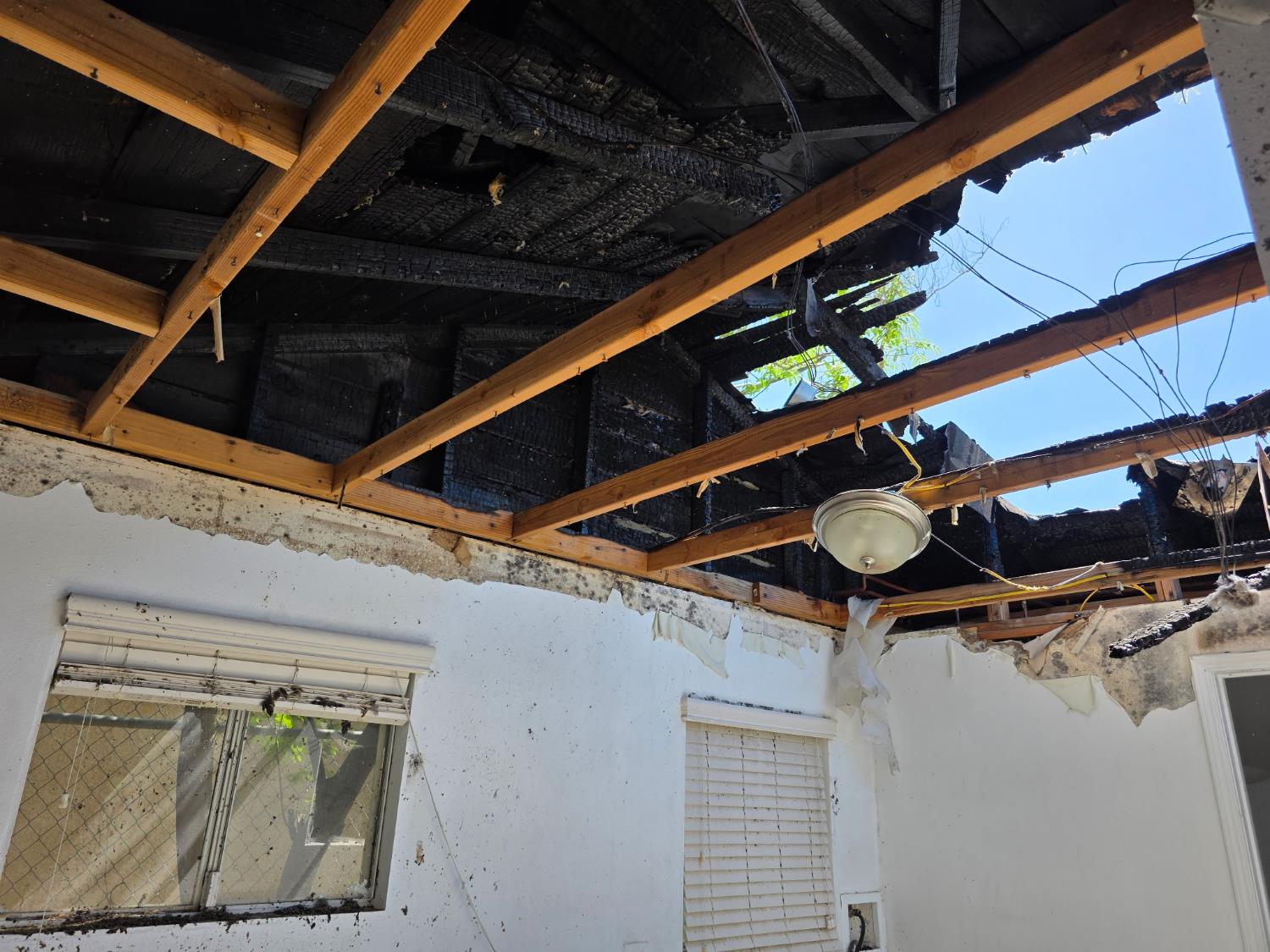 6749 N Weber Ave, Fresno, CA 93722