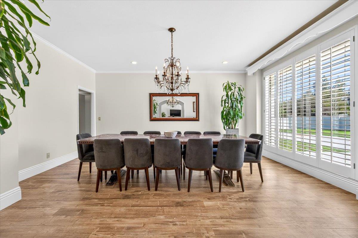 5261 N Van Ness Blvd, Fresno, CA 93711