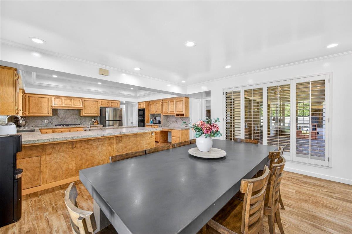 5261 N Van Ness Blvd, Fresno, CA 93711