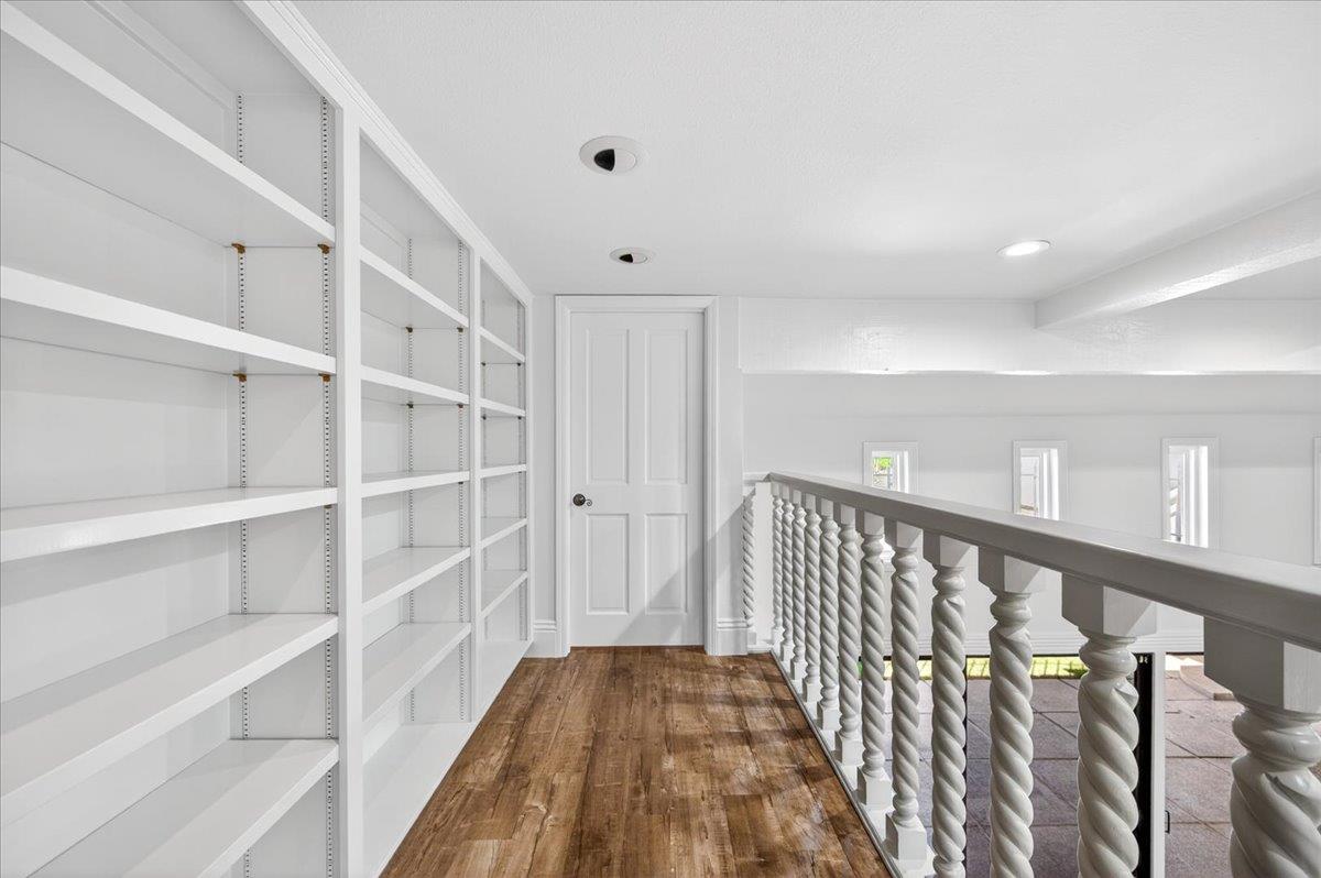 5261 N Van Ness Blvd, Fresno, CA 93711