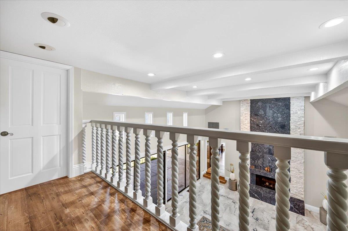 5261 N Van Ness Blvd, Fresno, CA 93711