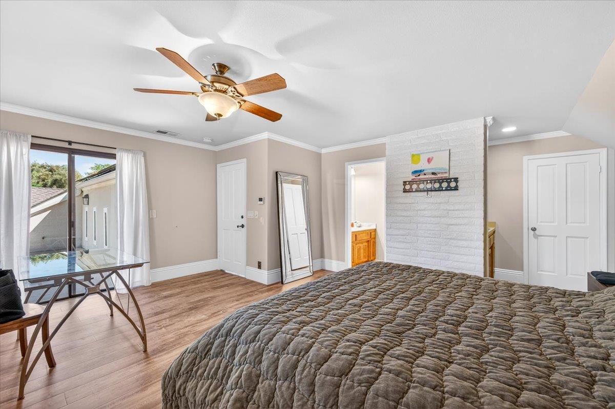 5261 N Van Ness Blvd, Fresno, CA 93711