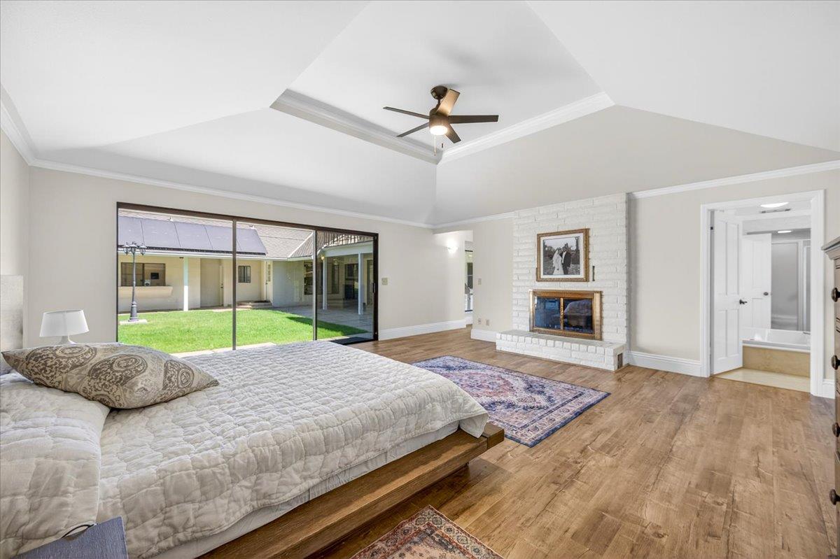 5261 N Van Ness Blvd, Fresno, CA 93711