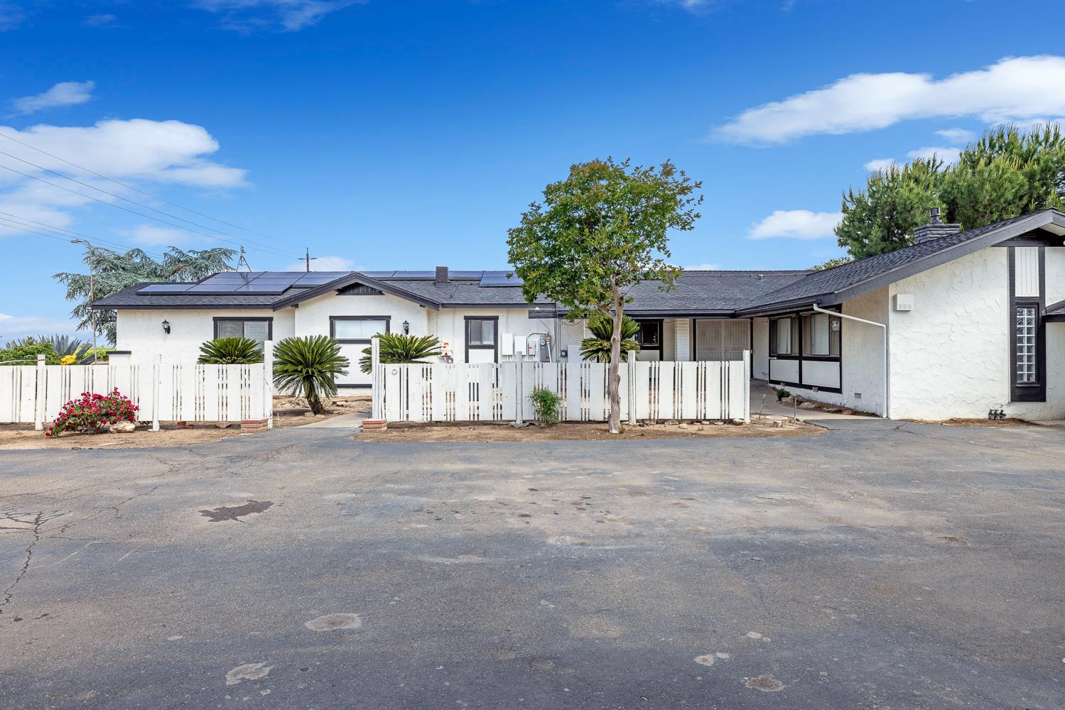 11171 Highway 145, Madera, CA 93637