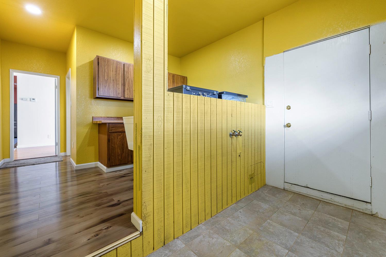 11171 Highway 145, Madera, CA 93637