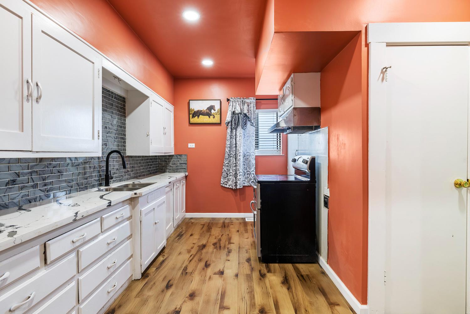 11171 Highway 145, Madera, CA 93637