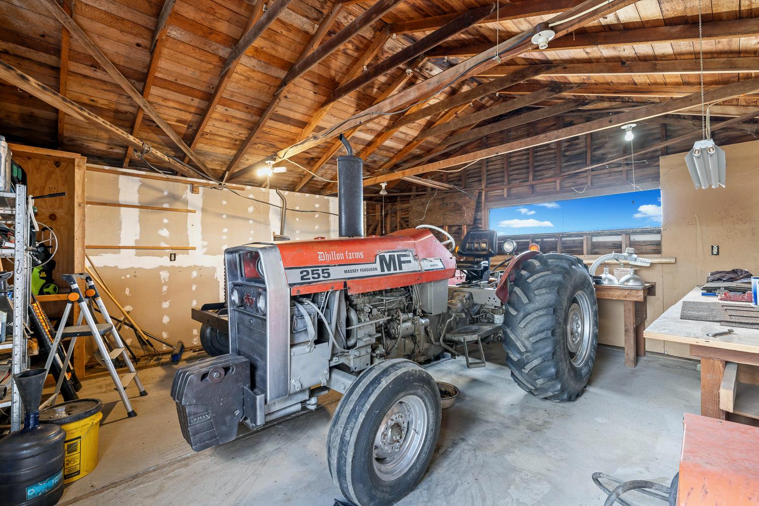 11171 Highway 145, Madera, CA 93637