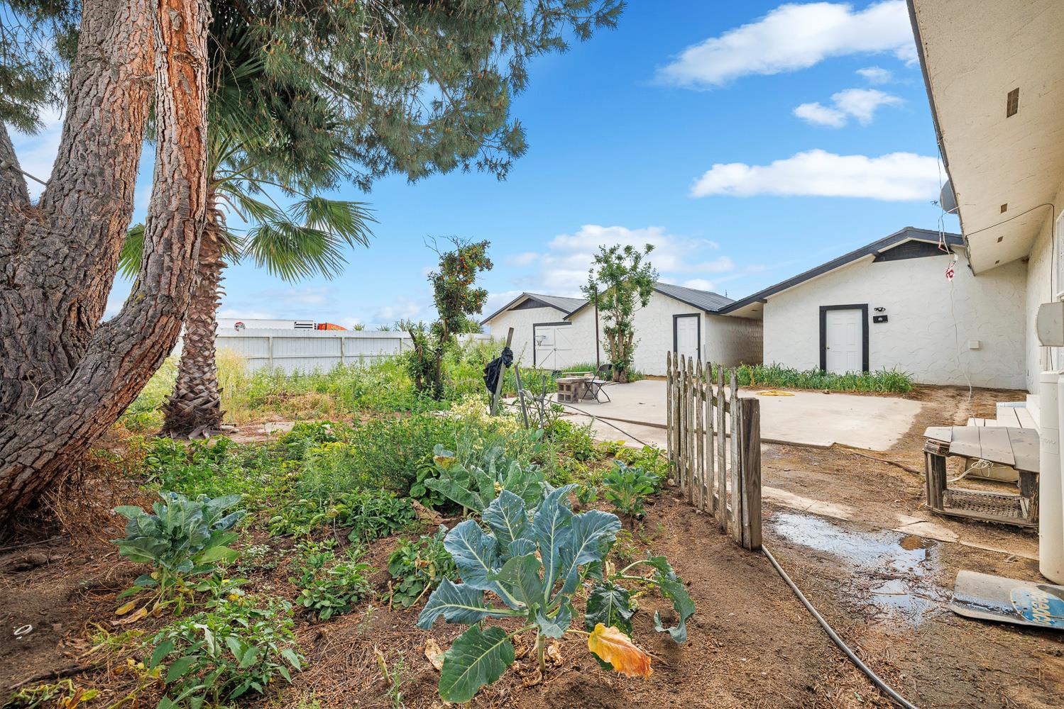 11171 Highway 145, Madera, CA 93637