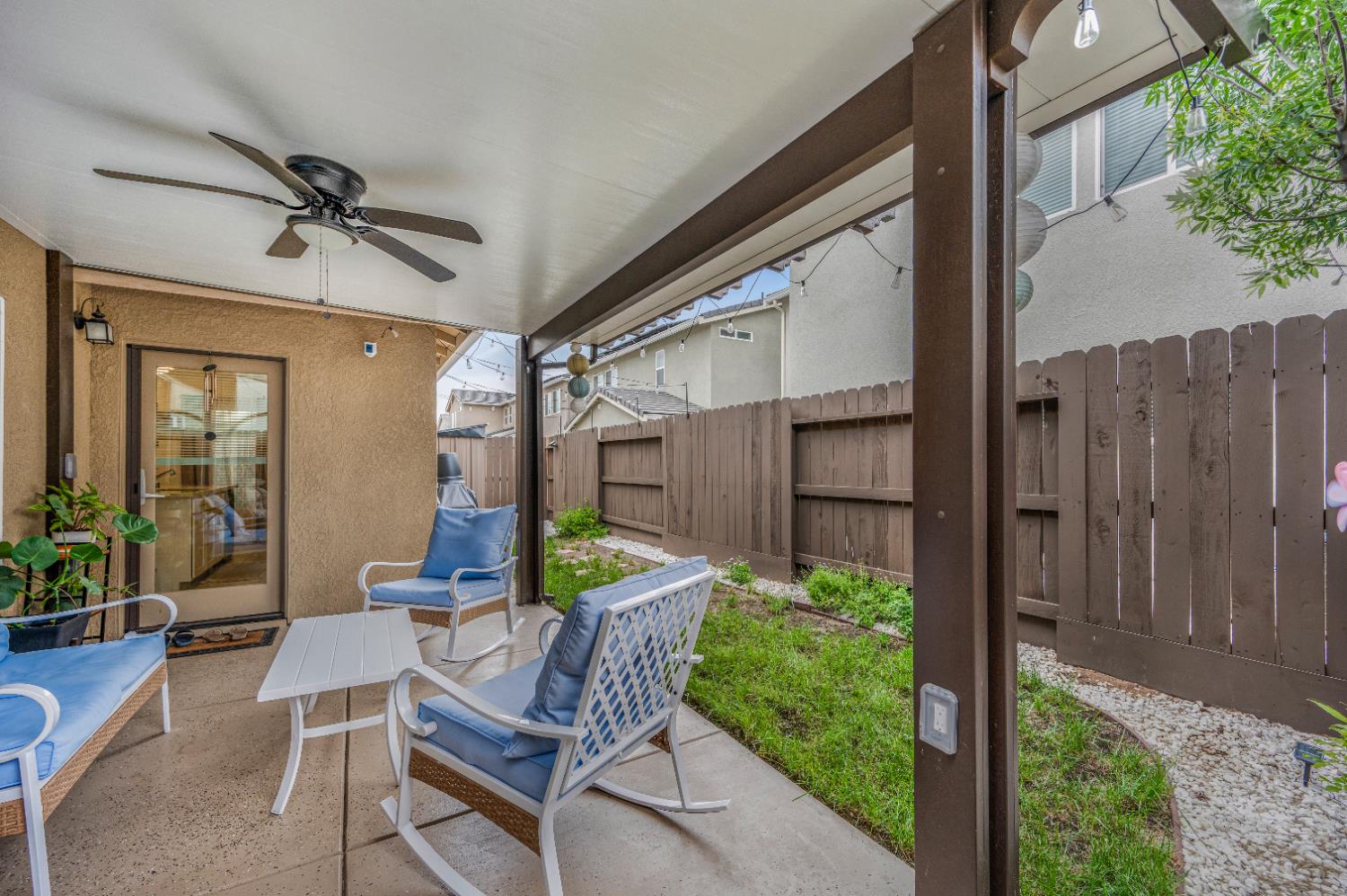 6648 E Washington Ave, Fresno, CA 93727