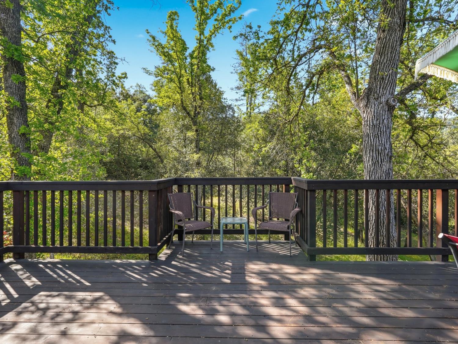 37927 China Creek Rd, Oakhurst, CA 93644