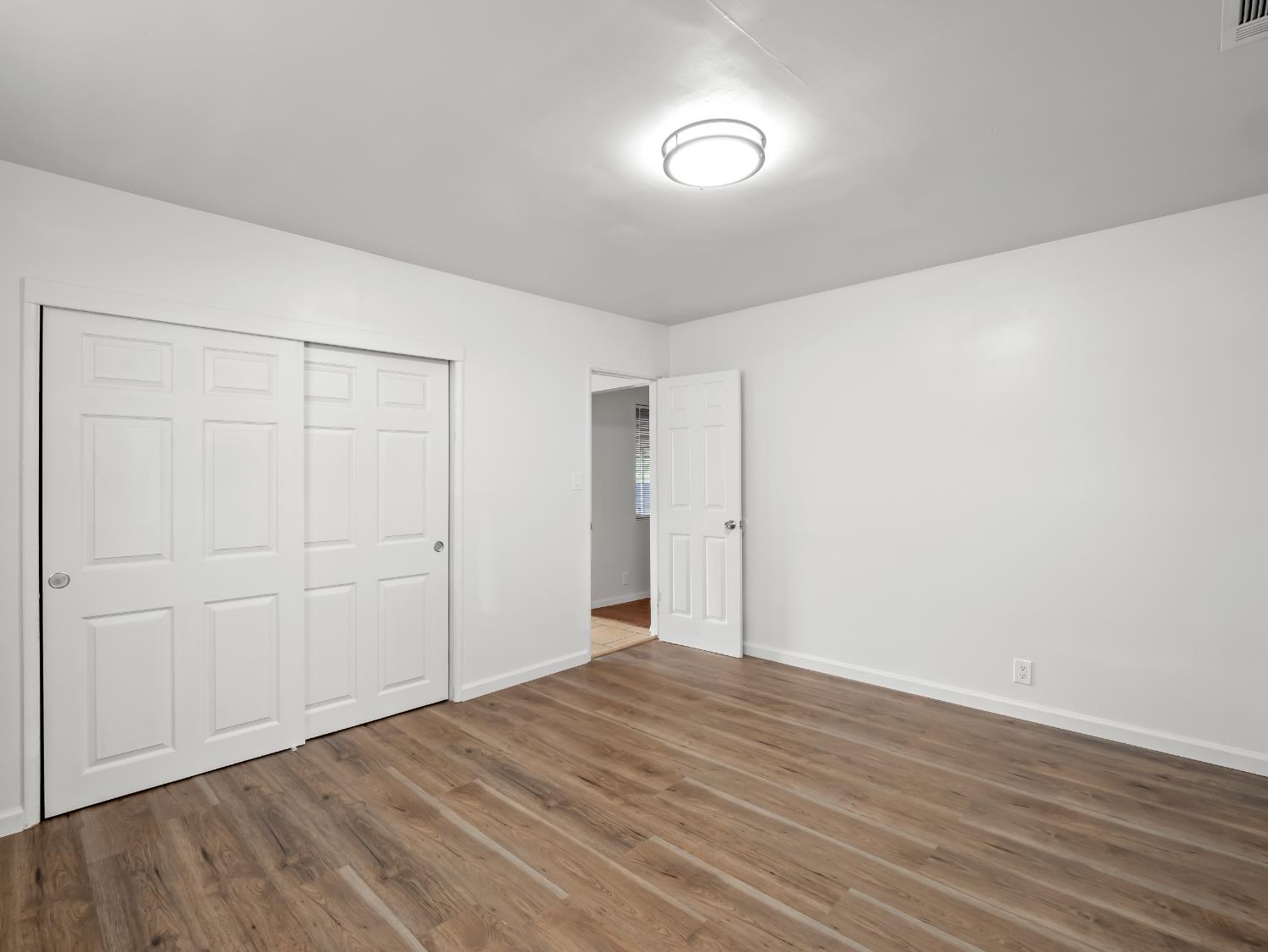 4743 E Lane Ave, Fresno, CA 93702