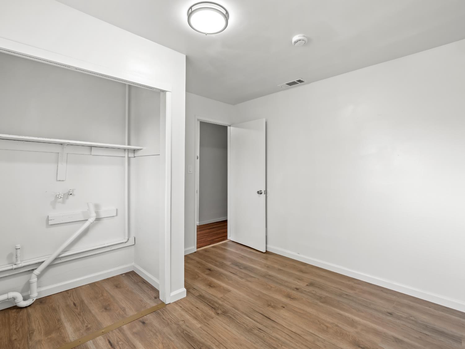 4743 E Lane Ave, Fresno, CA 93702