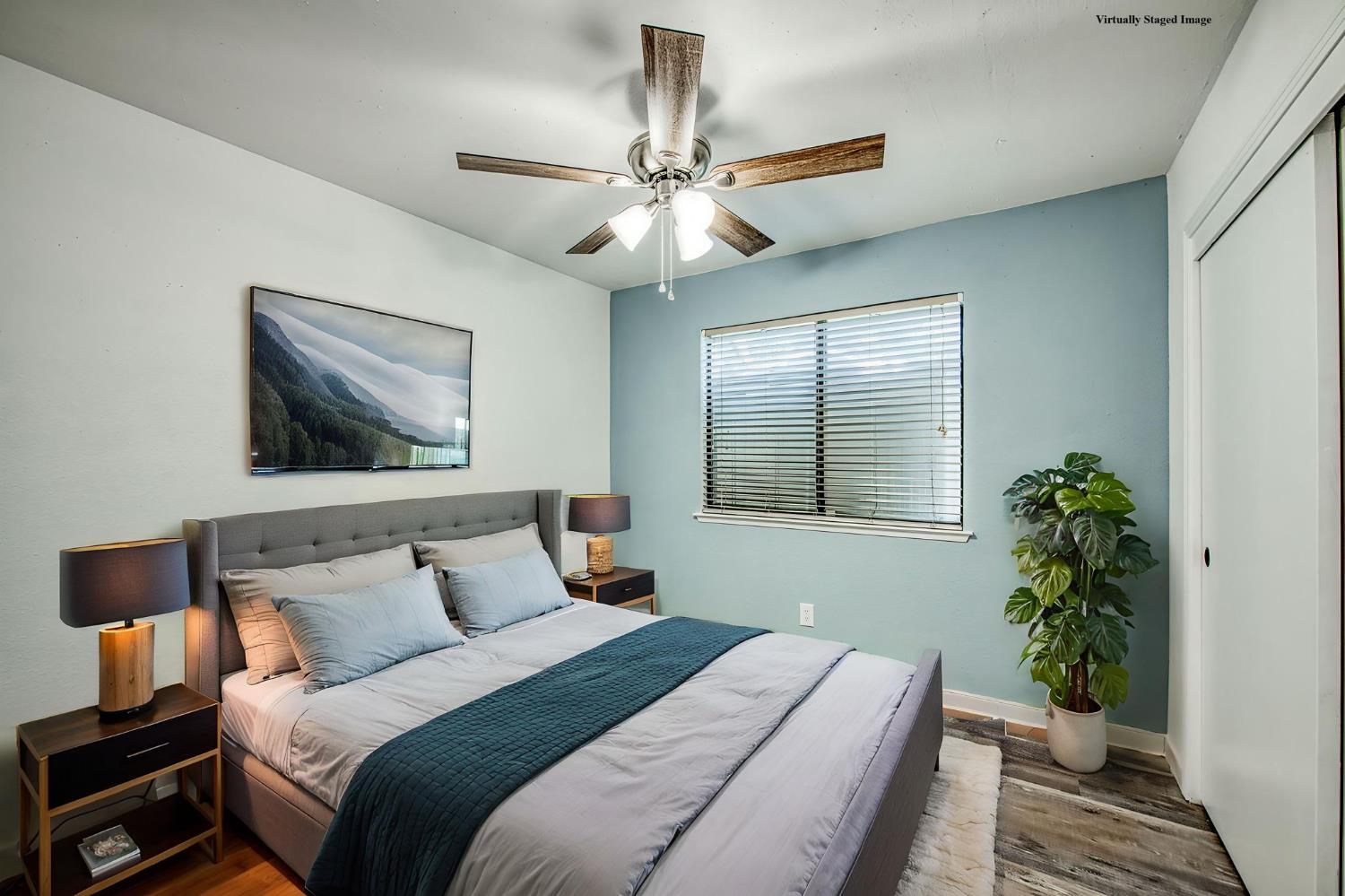 2250 Escalon Ave, Clovis, CA 93611