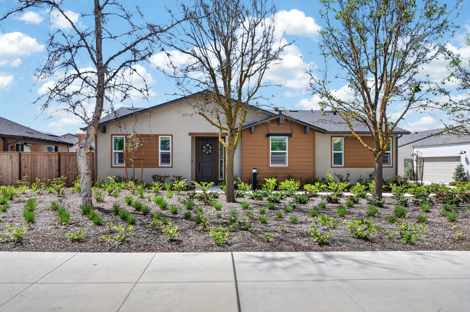 4185 Ryan Ln, Madera, CA 93636